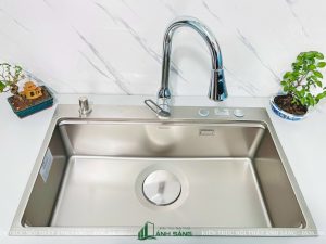 Chậu rửa cao cấp GT047848 New và vòi rửa GT201